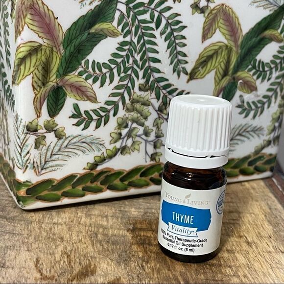 Young Living de-stash item: unopened Thyme - Picture 1 of 2